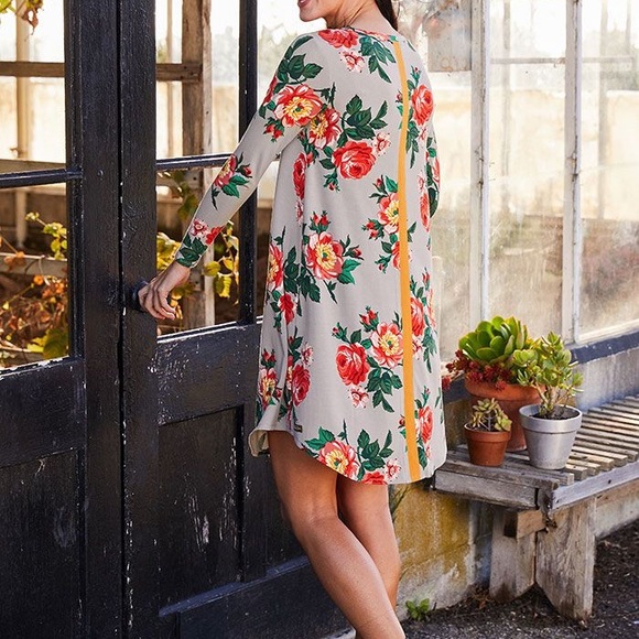 Matilda Jane Say I’m A Dreamer Floral Dress • Medium - Picture 3 of 8